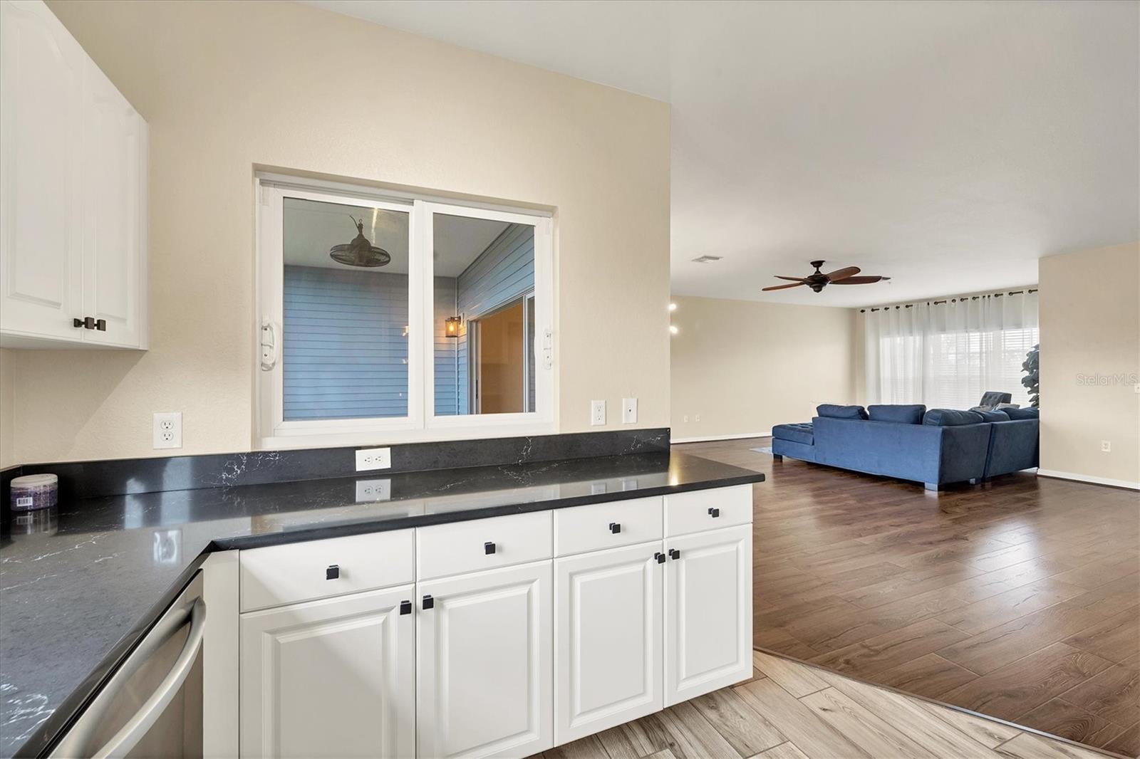 TOWNHOUSES/CAPE HAZE - Residential