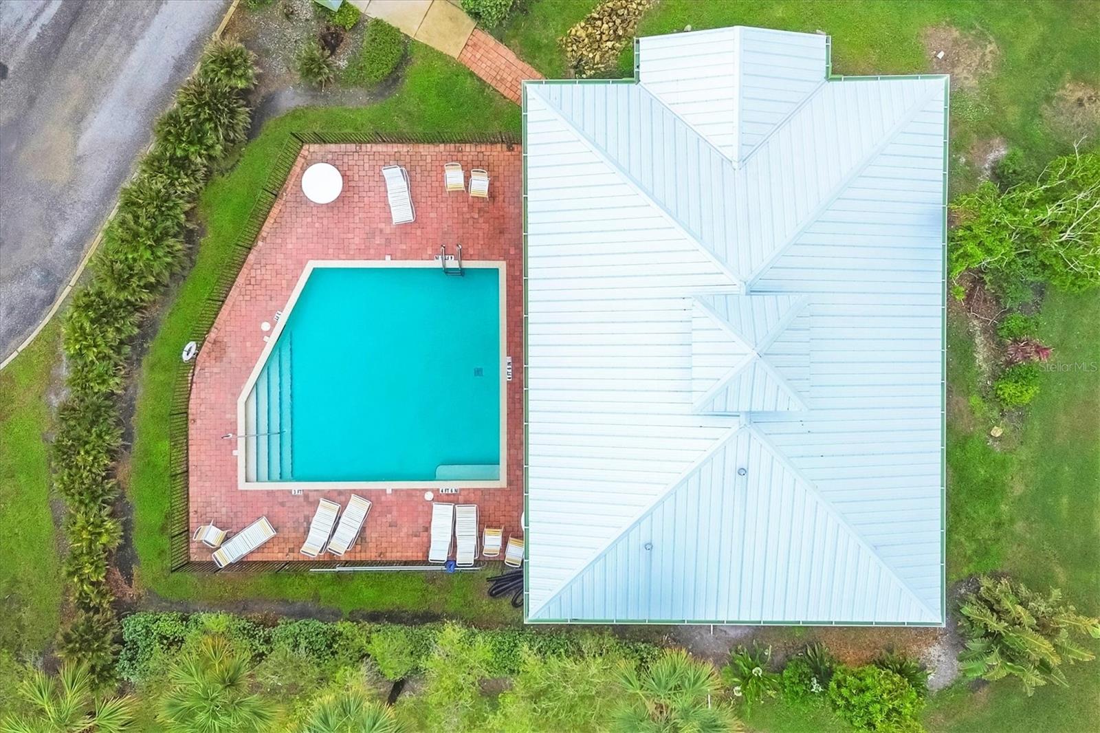 TOWNHOUSES/CAPE HAZE - Residential