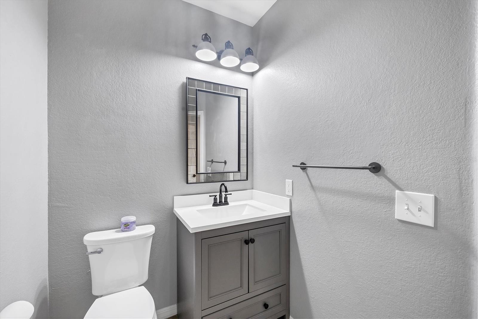 TOWNHOUSES/CAPE HAZE - Residential