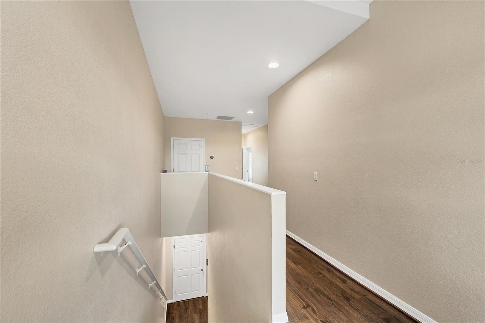 TOWNHOUSES/CAPE HAZE - Residential