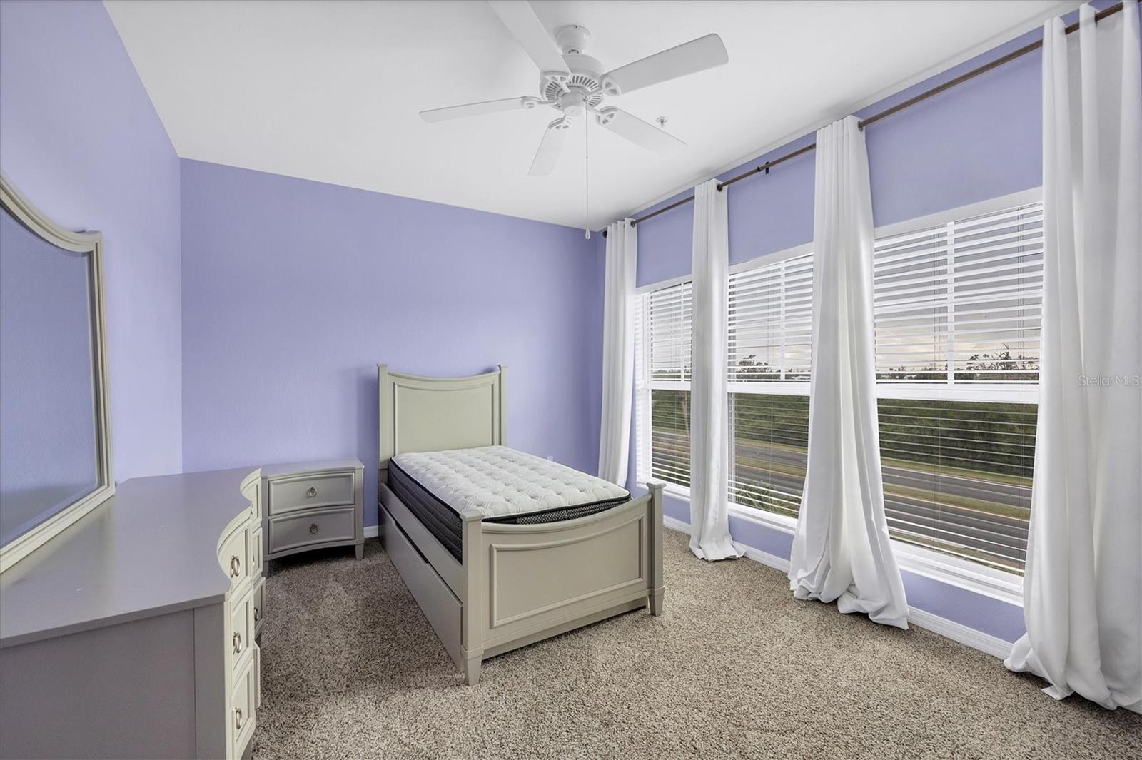 TOWNHOUSES/CAPE HAZE - Residential