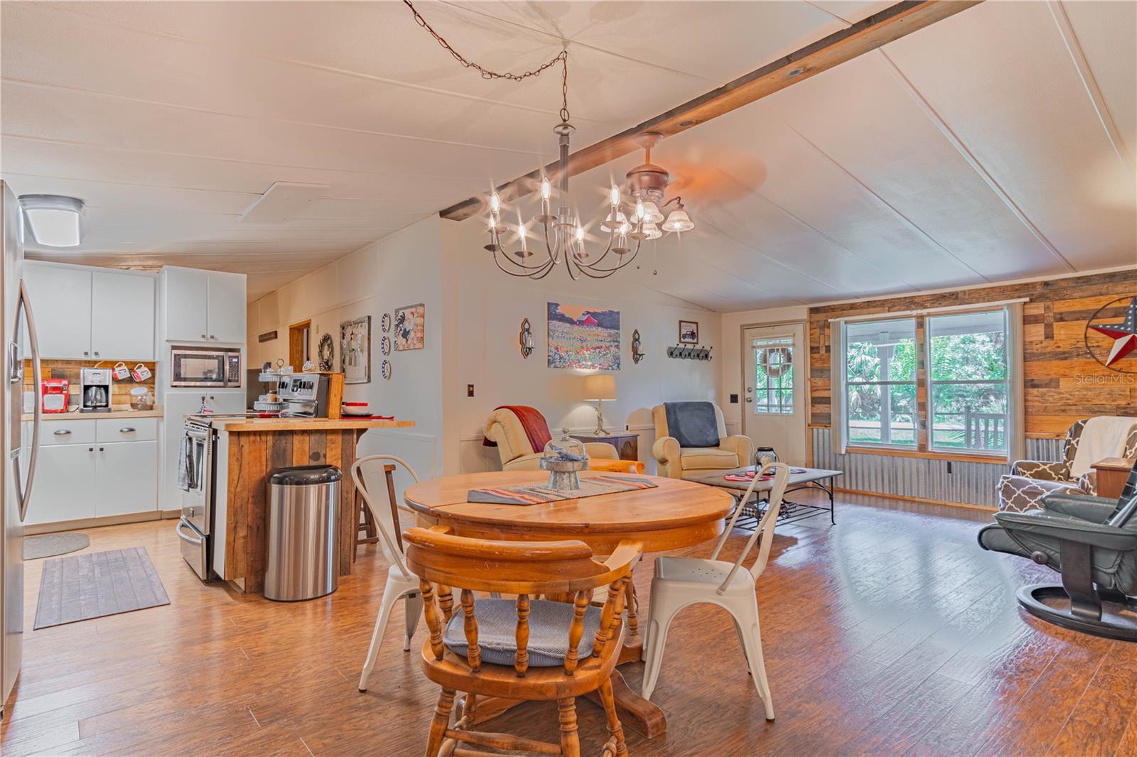 THE S 1/2 OF N 1/2 OF SE 1/4 OF NW 1/4 - Residential