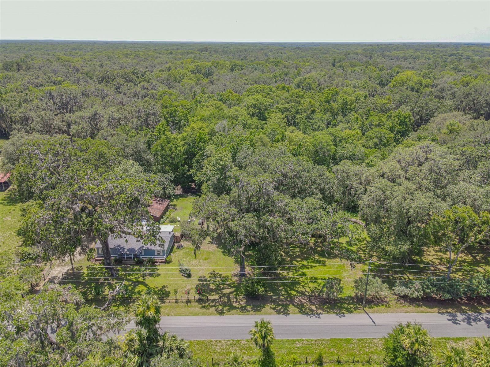 THE S 1/2 OF N 1/2 OF SE 1/4 OF NW 1/4 - Residential