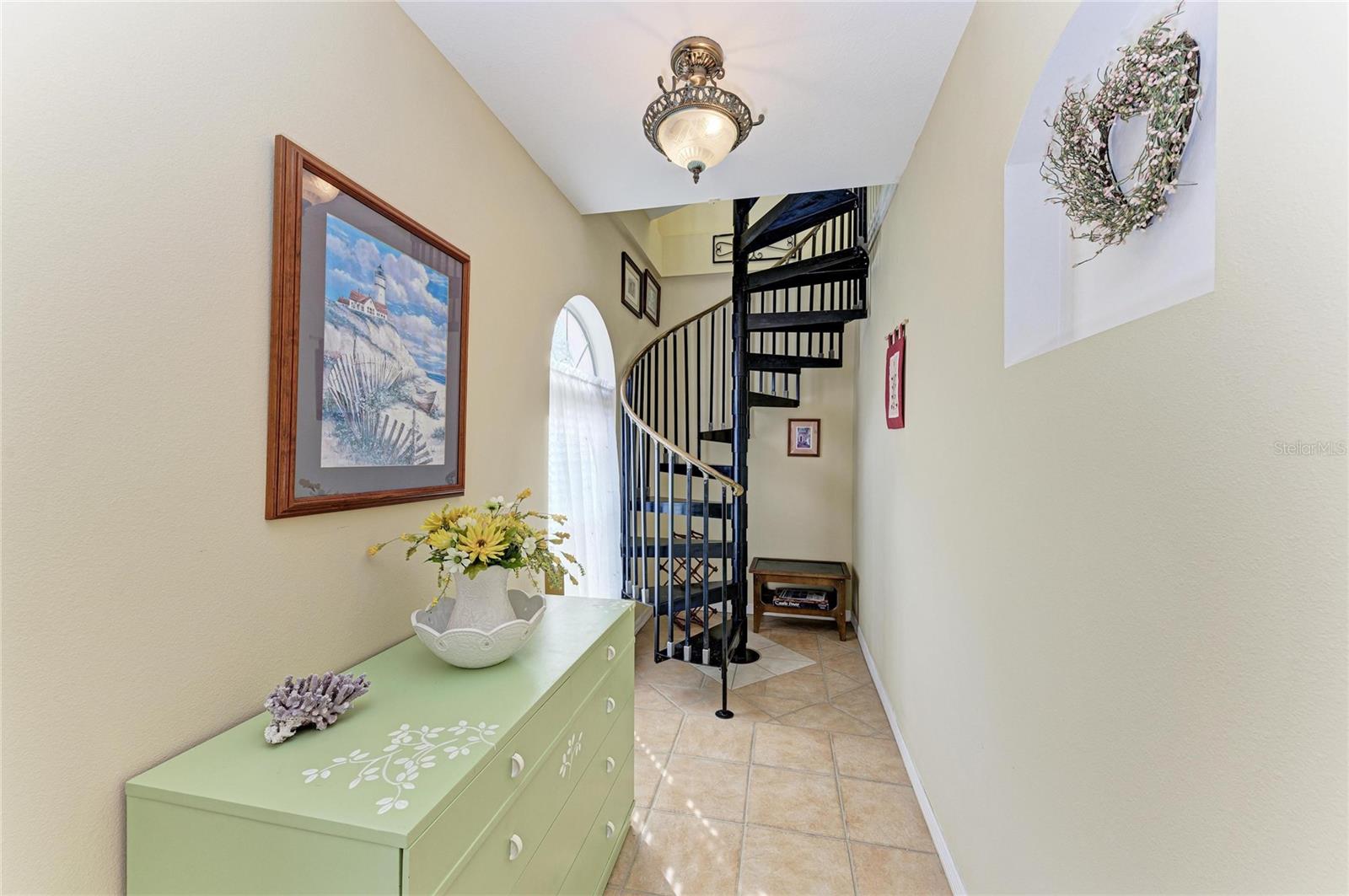 SANTA MARIA PLACE - Residential