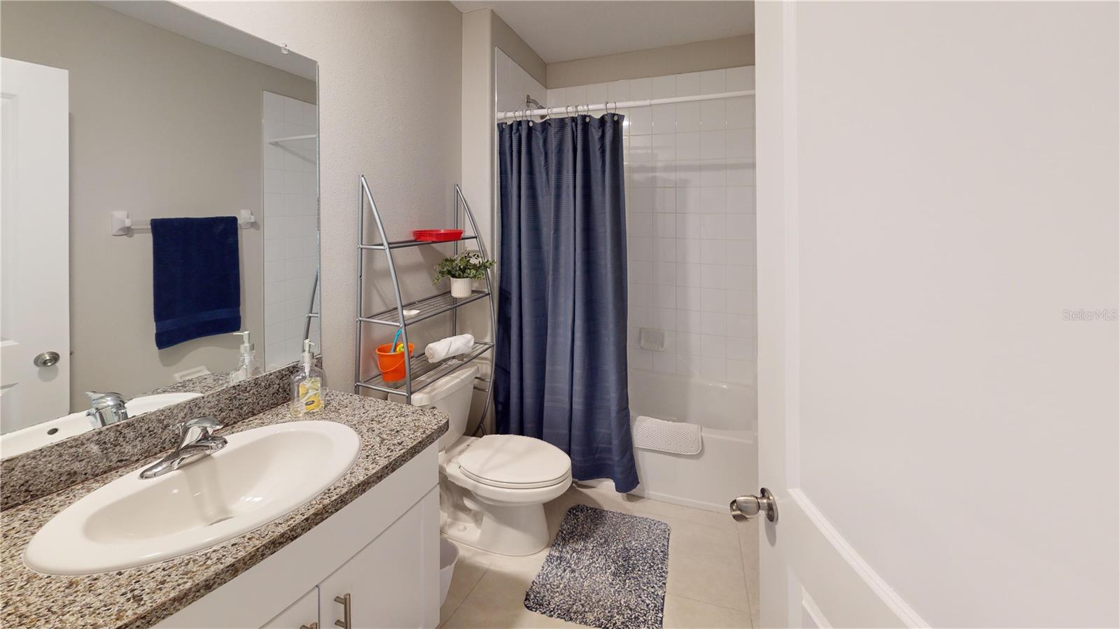 GLEN COVE - Residential