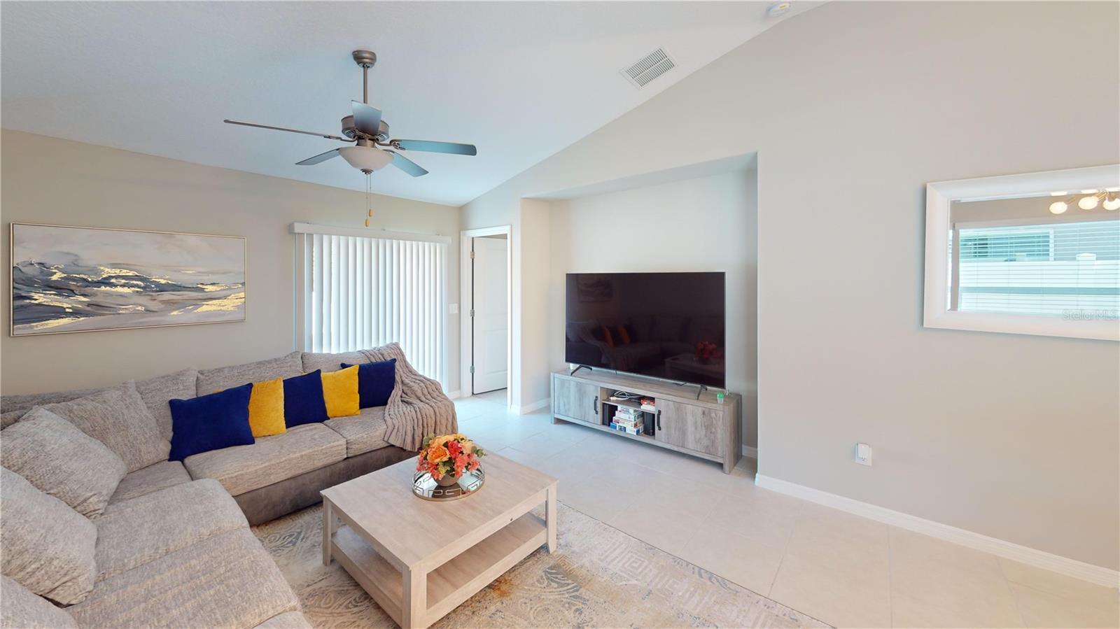 GLEN COVE - Residential