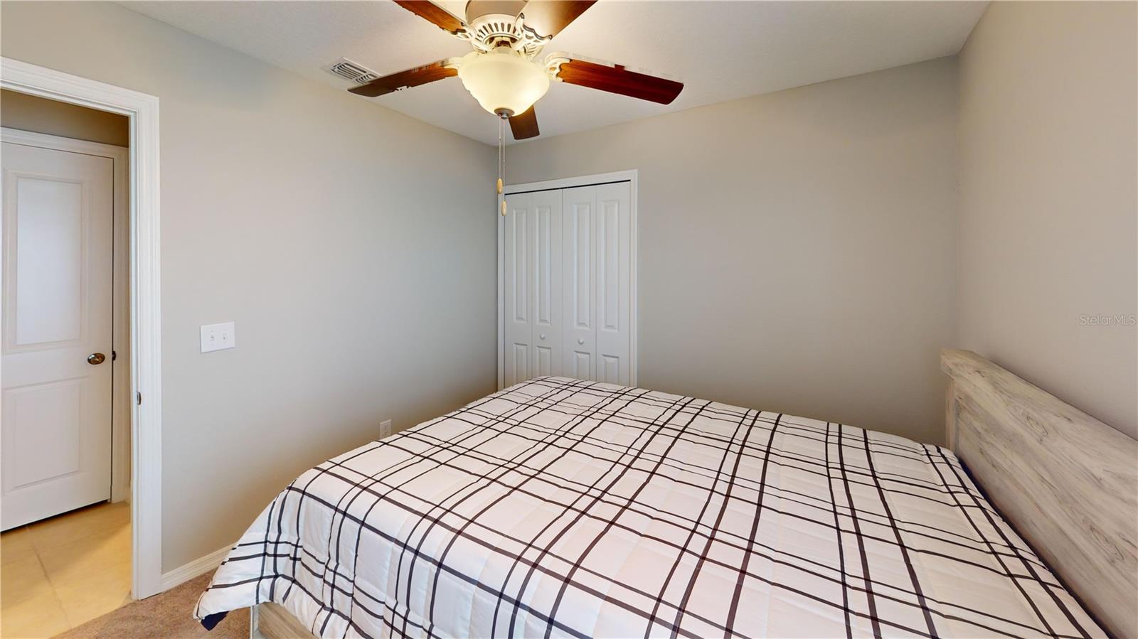 GLEN COVE - Residential