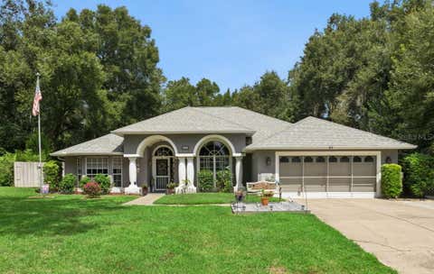 Photo of 33440 Lake Bend Circle, Leesburg, FL 34788 (MLS # G5116619)