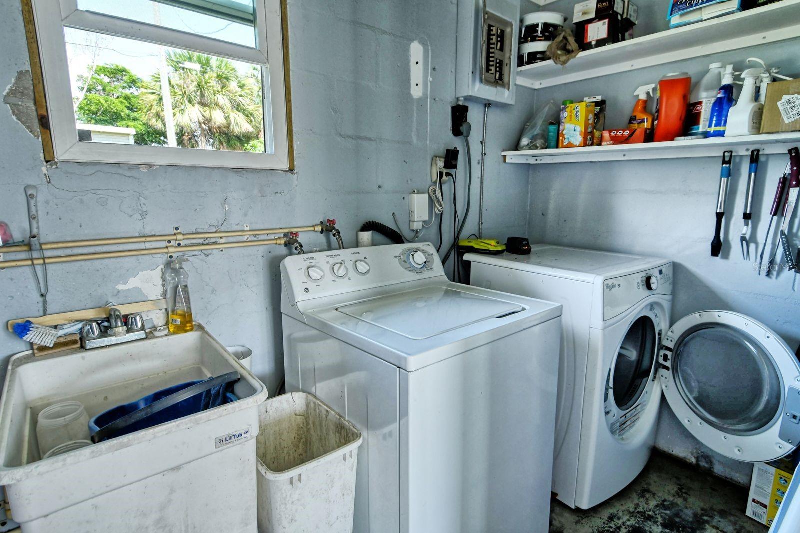 STICKNEY POINT PARK - Residential