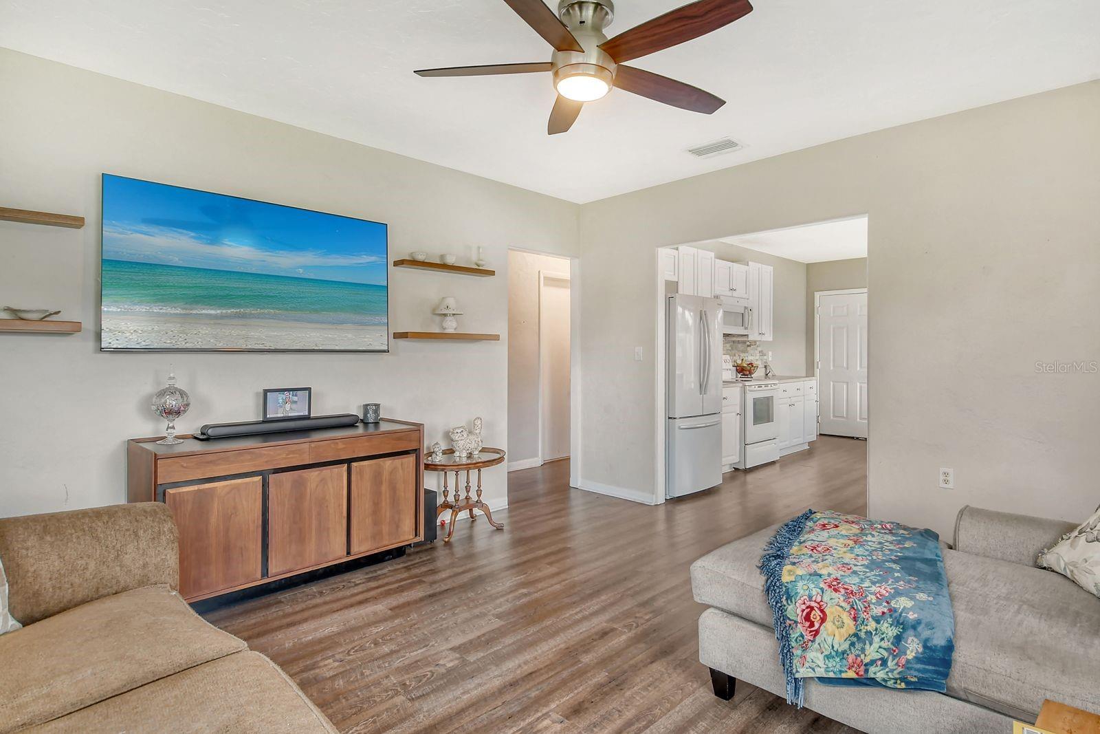 STICKNEY POINT PARK - Residential