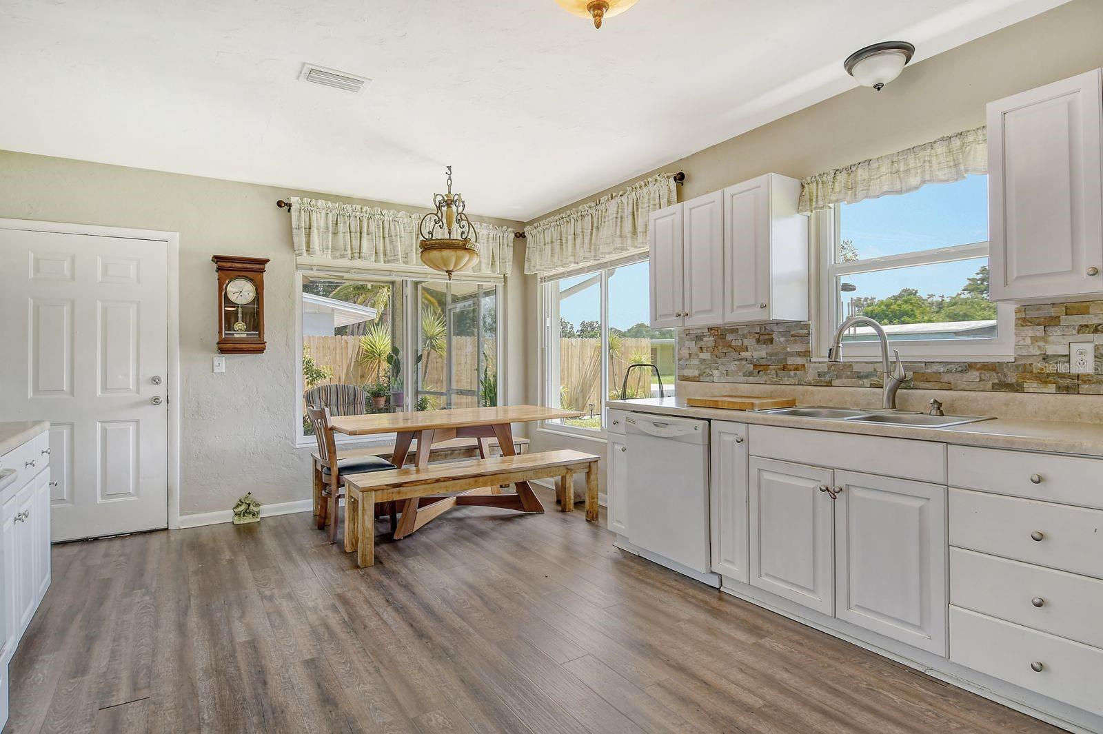 STICKNEY POINT PARK - Residential