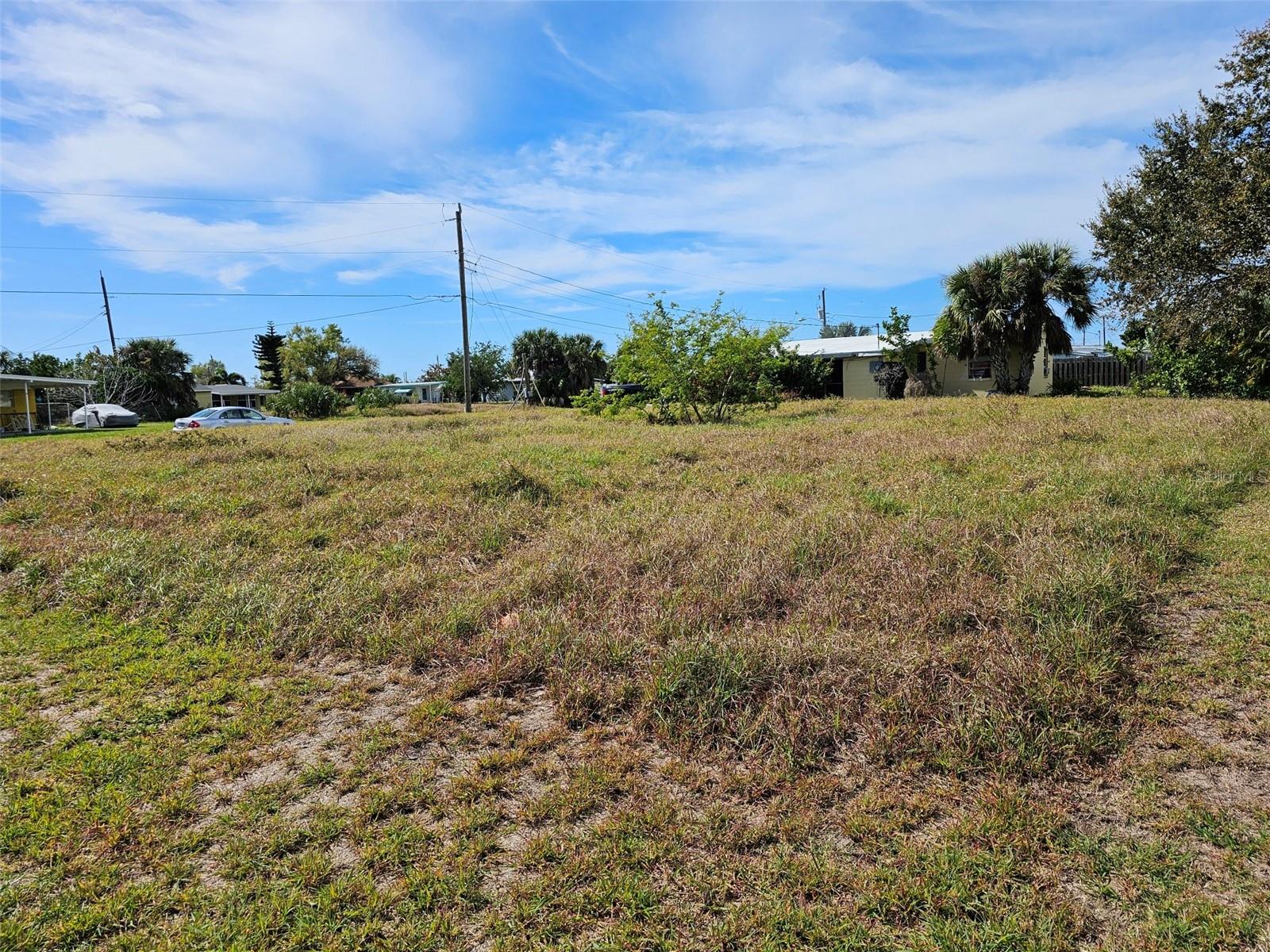 PORT CHARLOTTE - Land