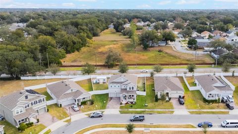 A home in APOPKA