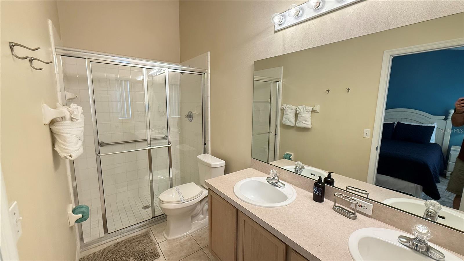 ROLLING HILLS ESTATES UNIT 2 AT FORMOSA GARDENS - Residential