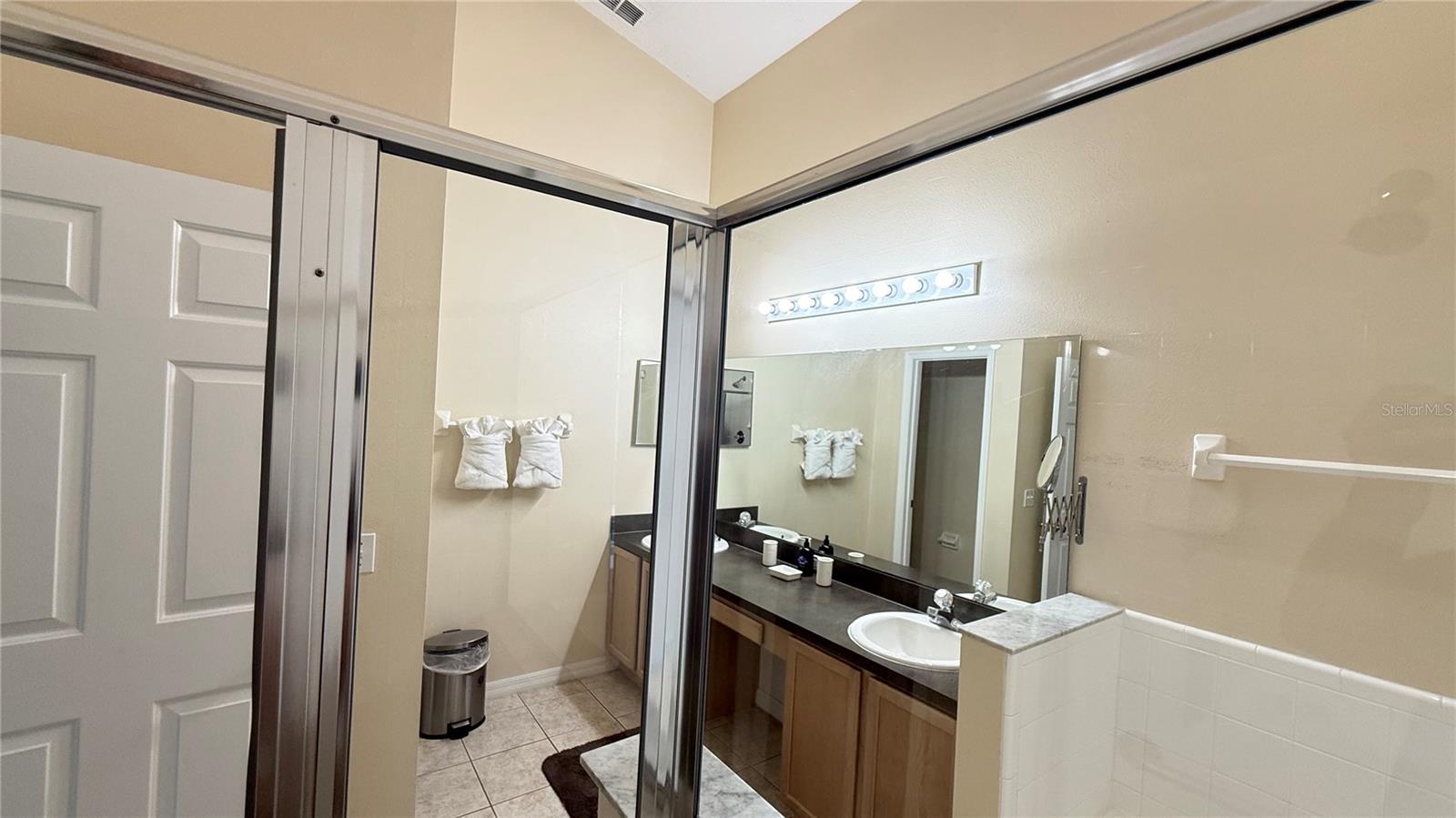 ROLLING HILLS ESTATES UNIT 2 AT FORMOSA GARDENS - Residential