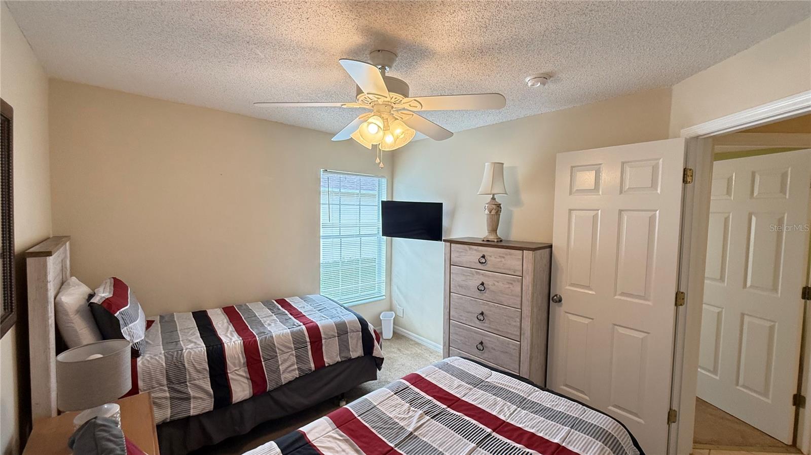 ROLLING HILLS ESTATES UNIT 2 AT FORMOSA GARDENS - Residential