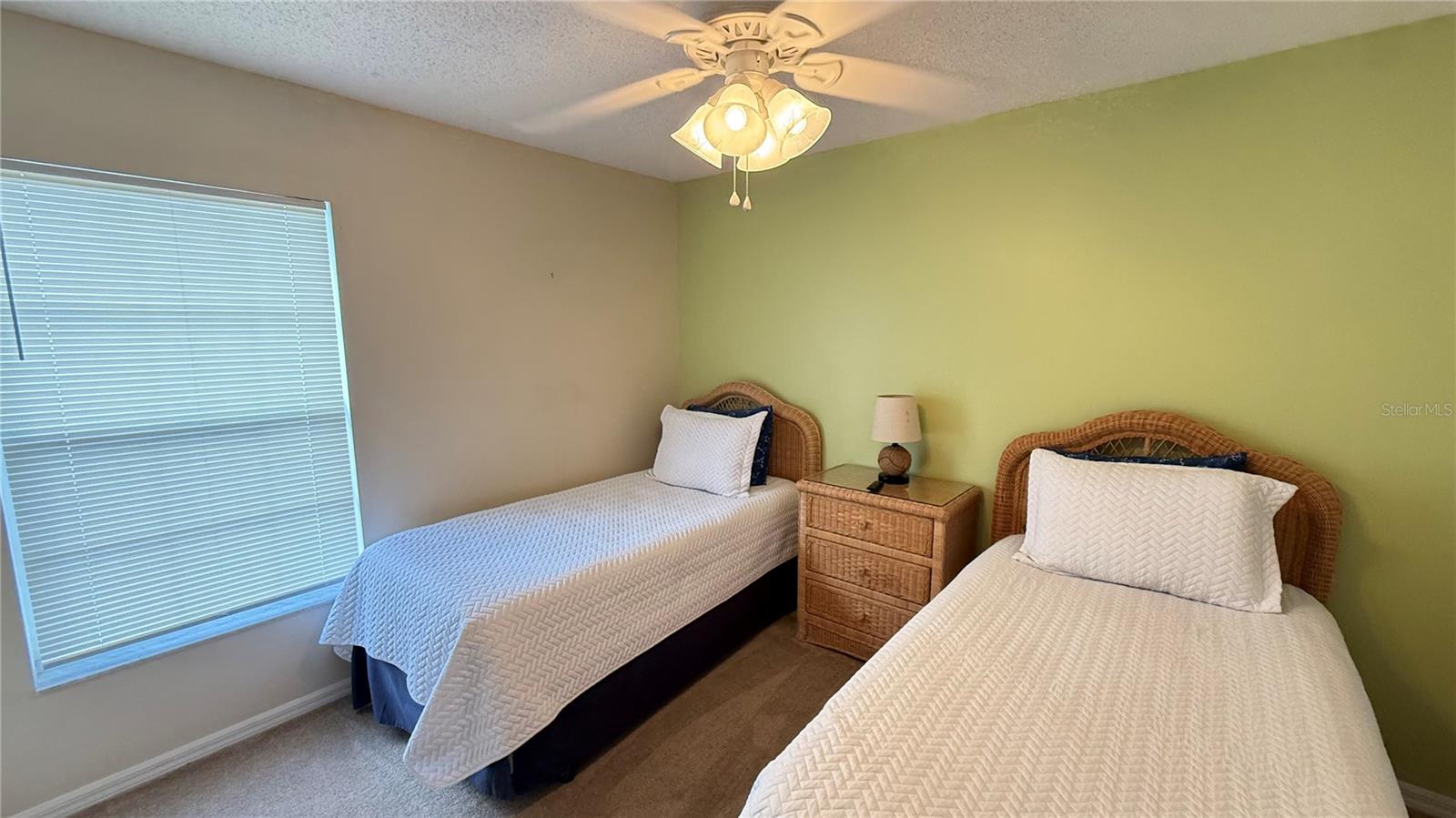 ROLLING HILLS ESTATES UNIT 2 AT FORMOSA GARDENS - Residential