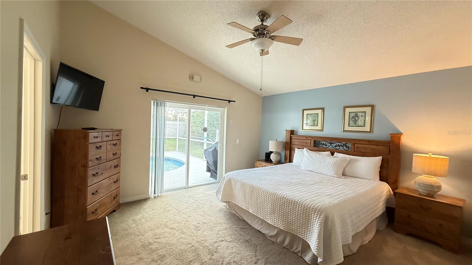 ROLLING HILLS ESTATES UNIT 2 AT FORMOSA GARDENS - Residential