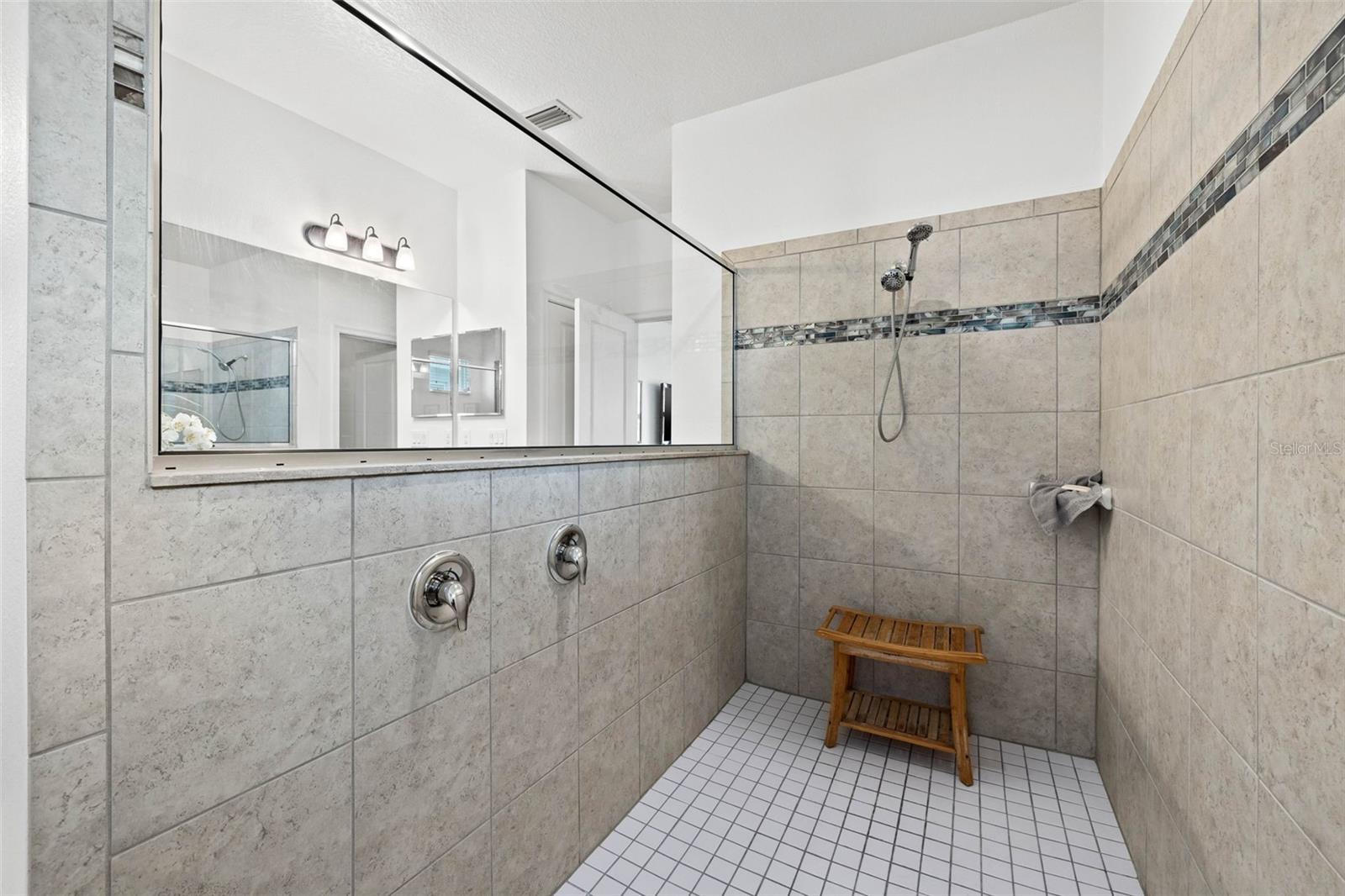 TREVESTA PH I-A - Residential