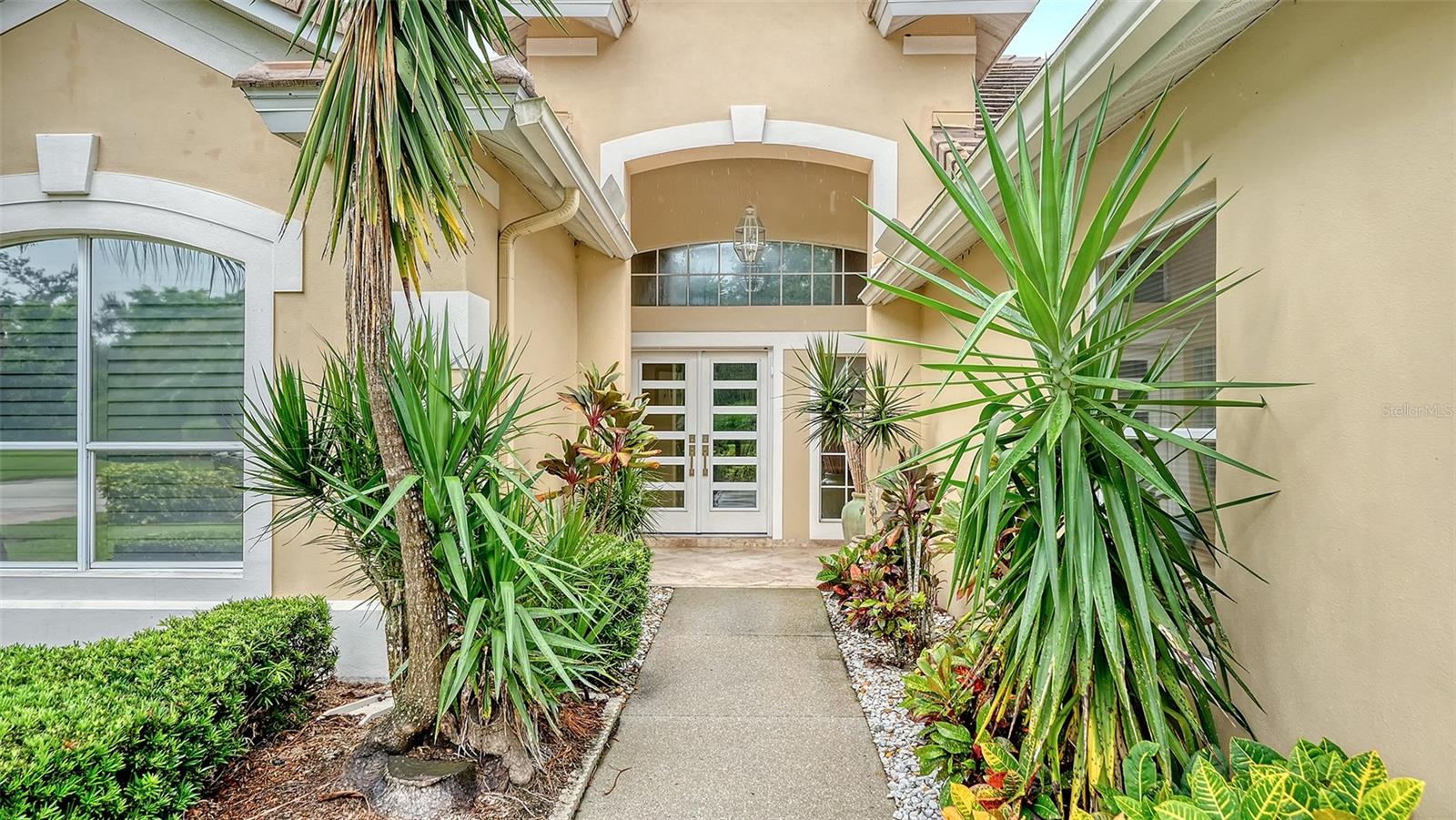 6730 VIRGINIA CROSSING