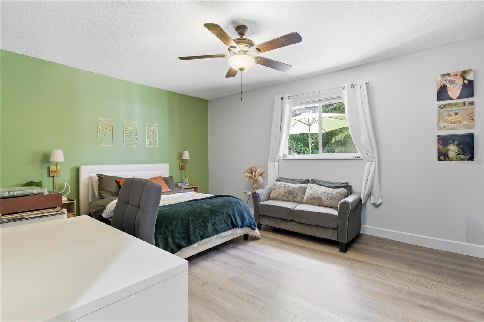 THE BLUE WATER 91-34 B - Residential