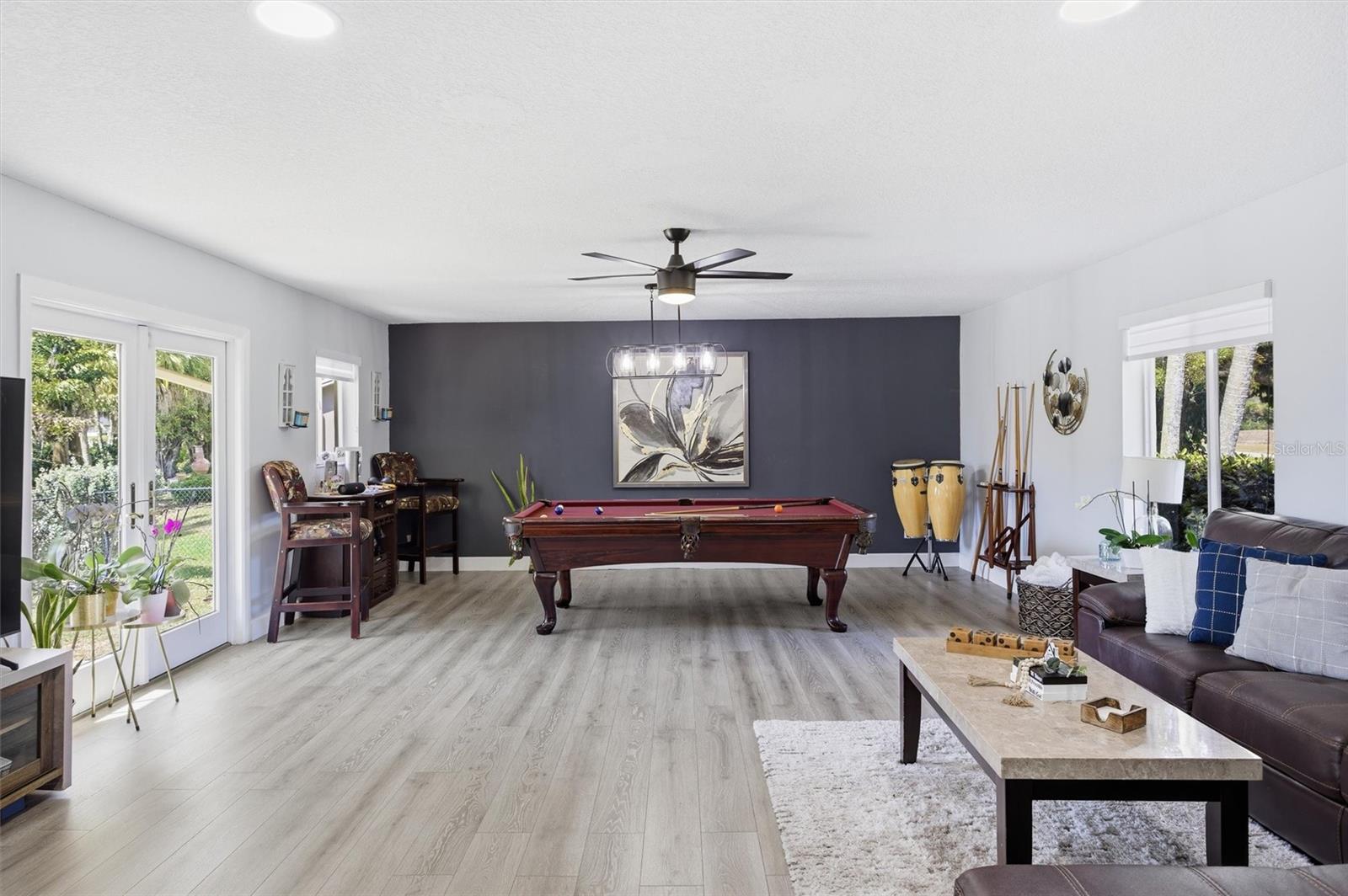 THE BLUE WATER 91-34 B - Residential