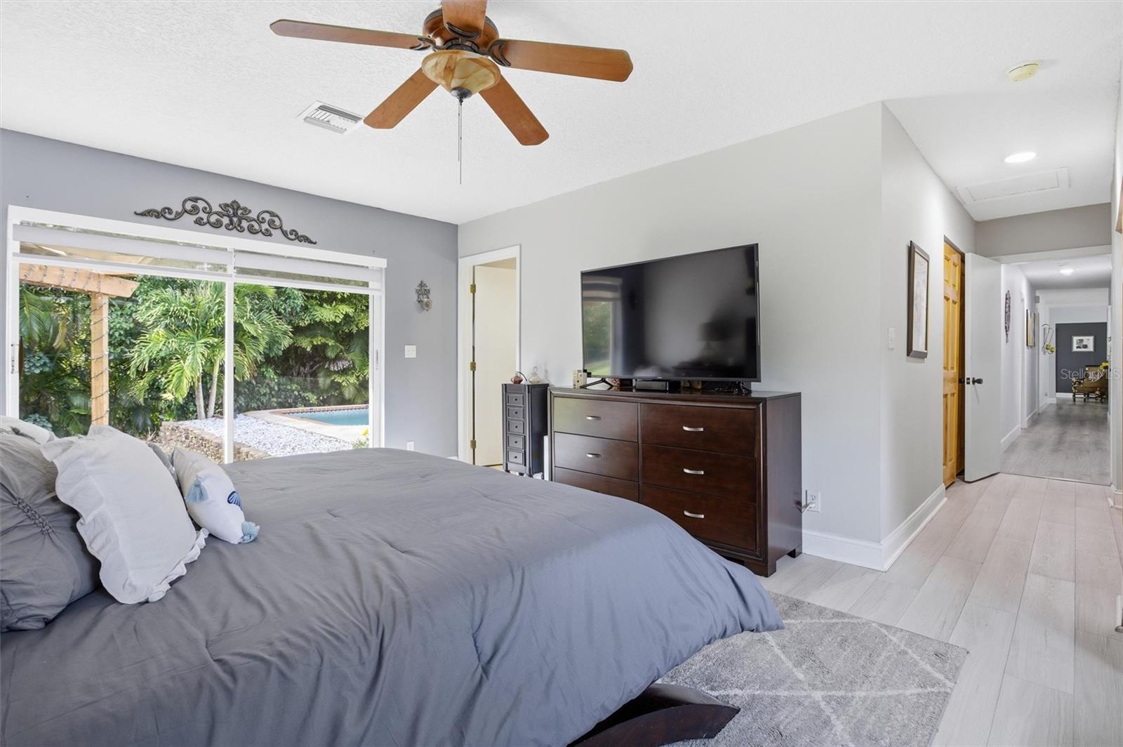 THE BLUE WATER 91-34 B - Residential