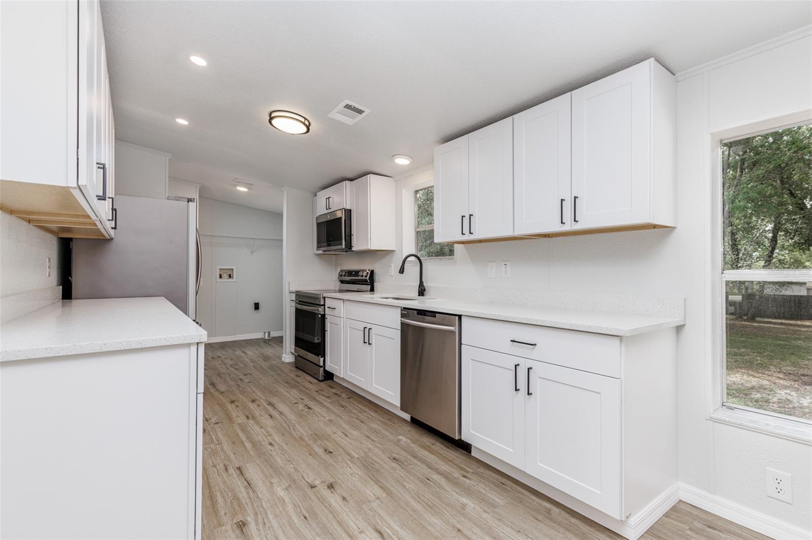 HILLTOP - Residential