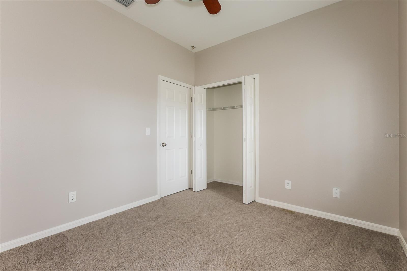 ESTATES AT PARSONS POINTE - Residential