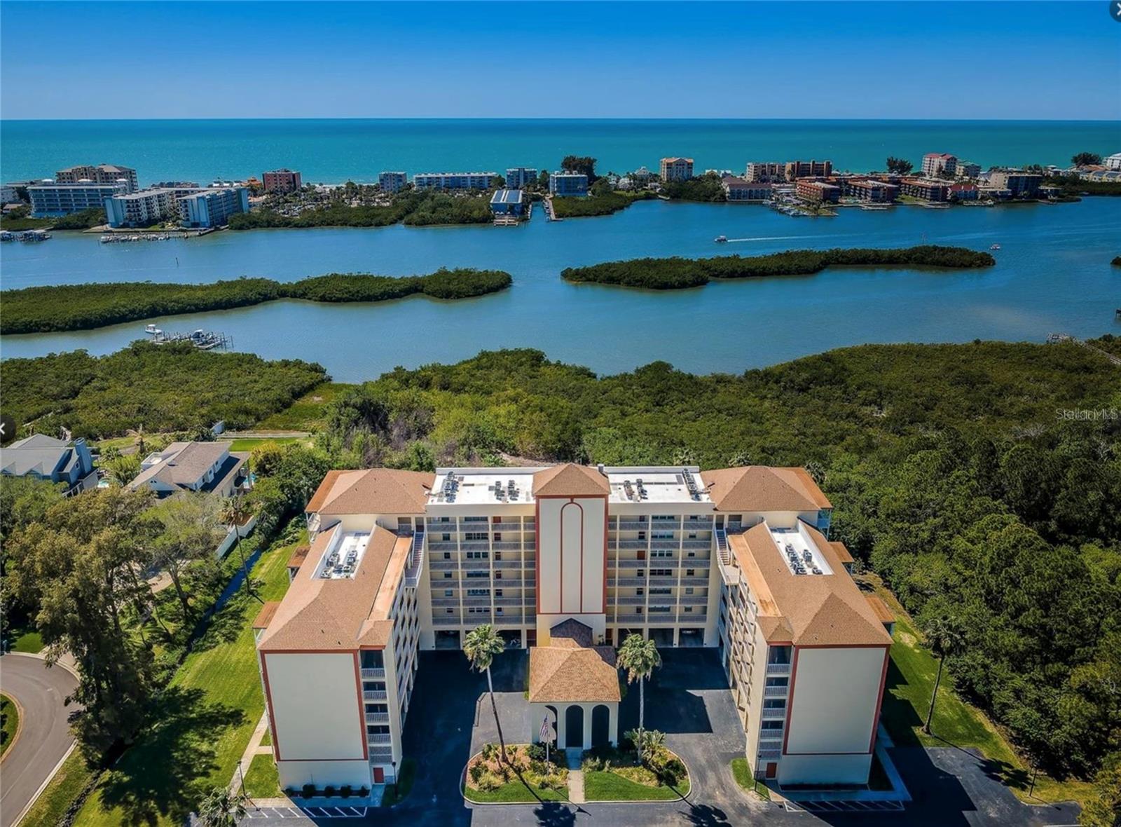 9000 COMMODORE DRIVE 302