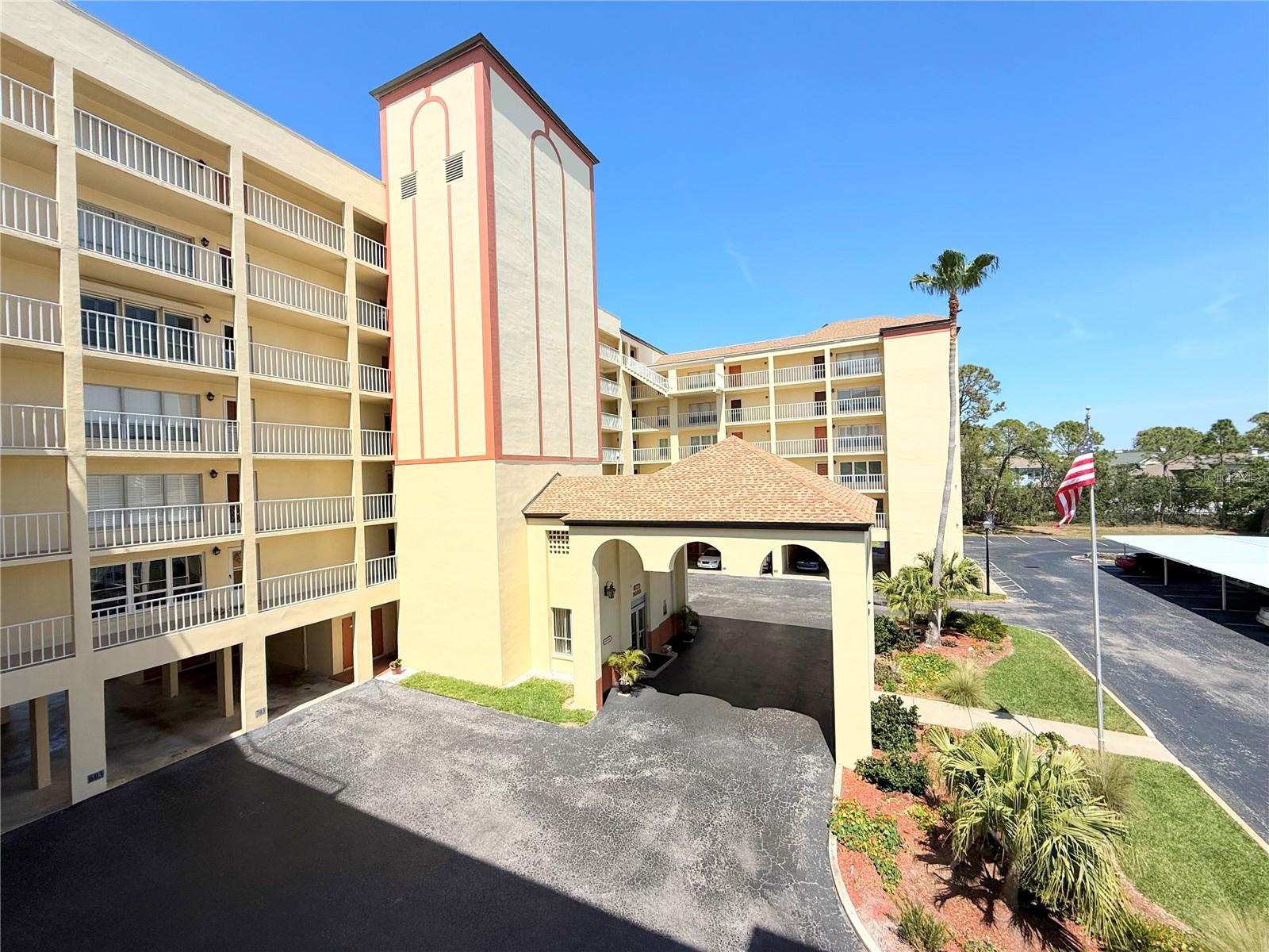 9000 COMMODORE DRIVE 302