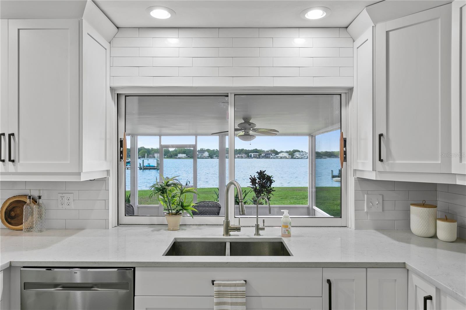 CARROLLWOOD SUB UNIT 14 - Residential