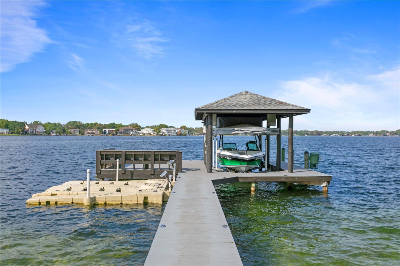 CARROLLWOOD SUB UNIT 14 - Residential