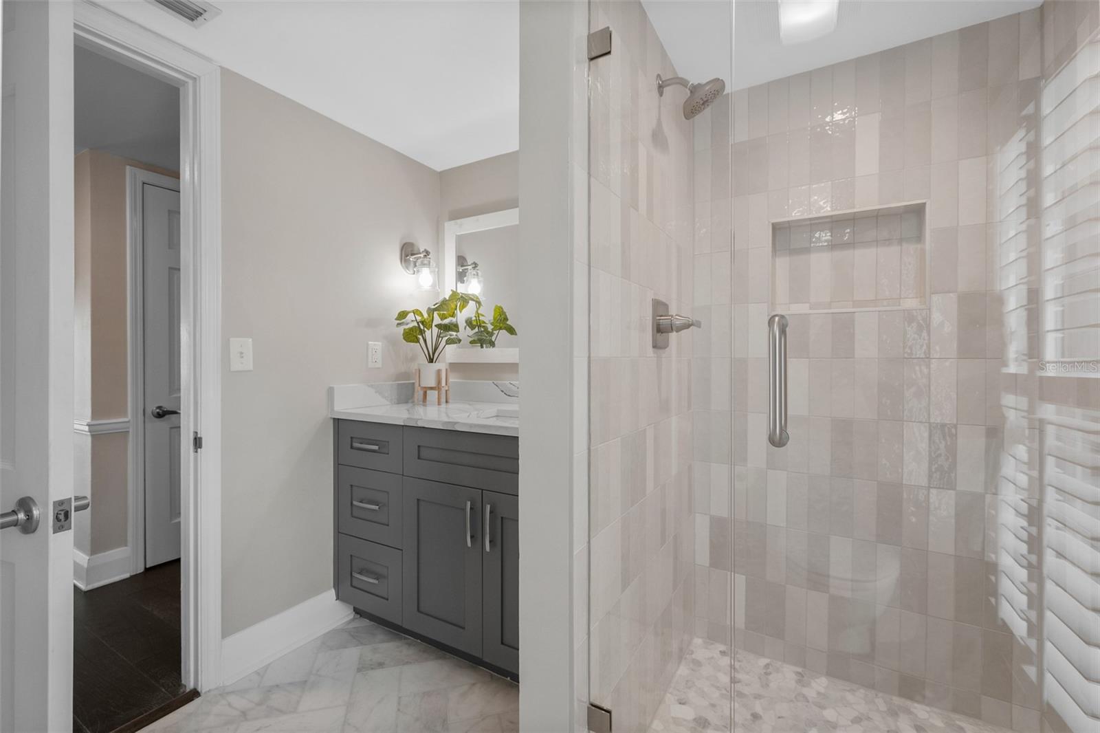 CARROLLWOOD SUB UNIT 14 - Residential