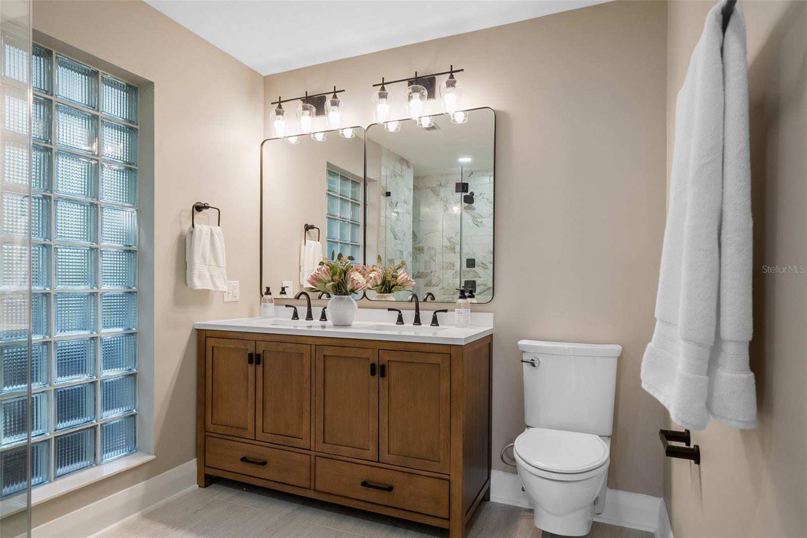 CARROLLWOOD SUB UNIT 14 - Residential