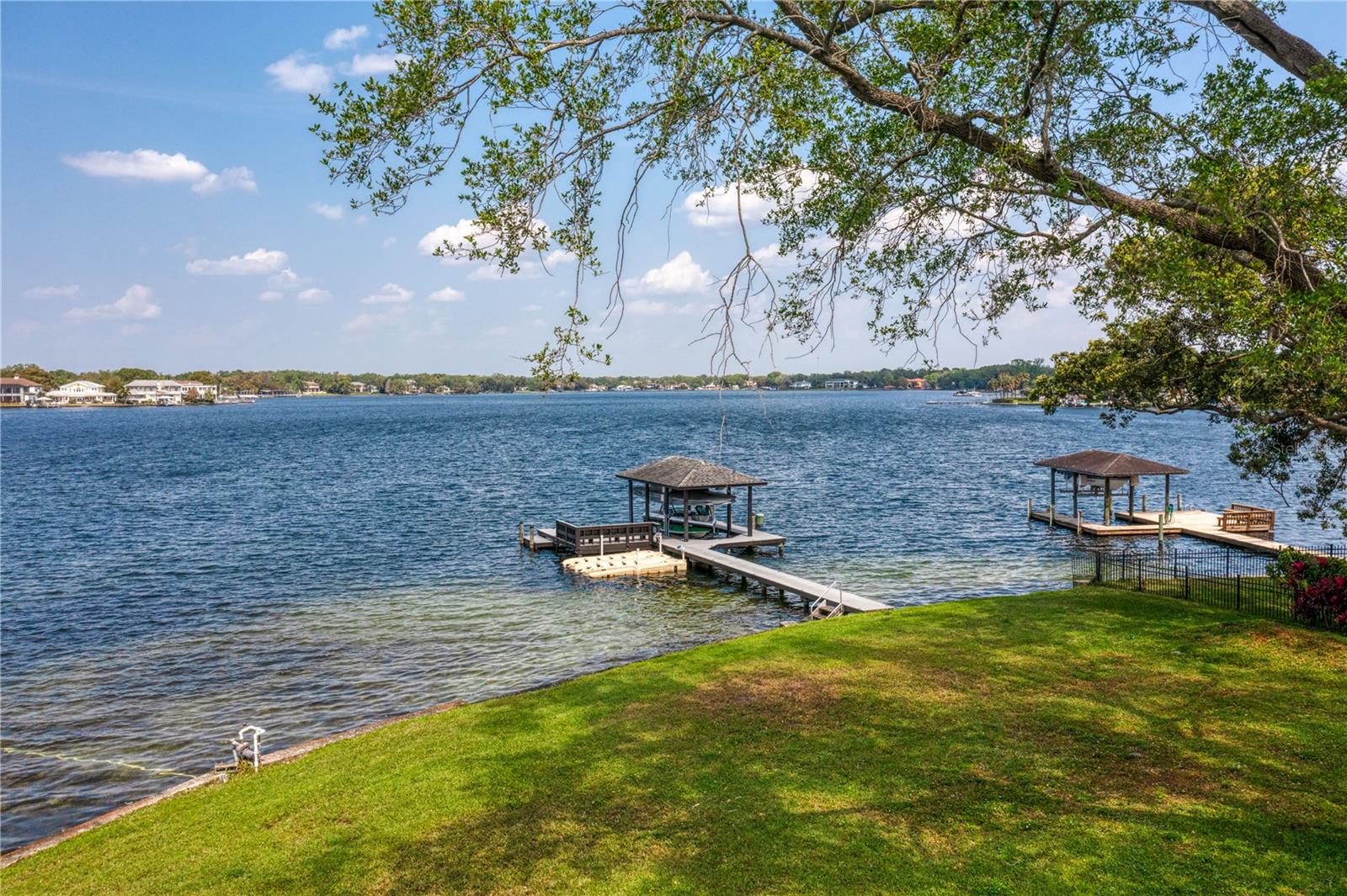 CARROLLWOOD SUB UNIT 14 - Residential