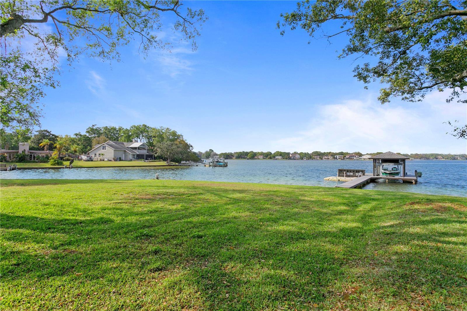 CARROLLWOOD SUB UNIT 14 - Residential