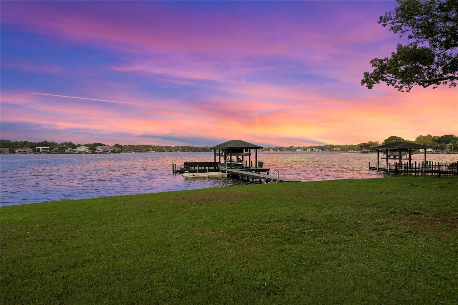 CARROLLWOOD SUB UNIT 14 - Residential