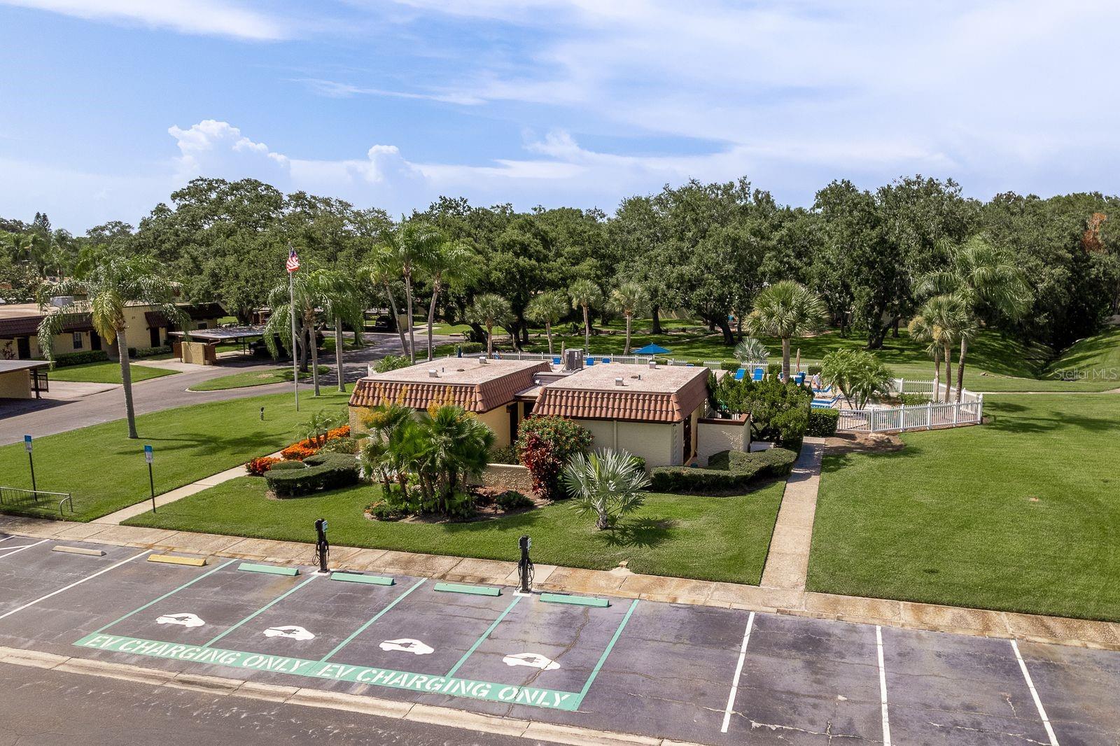 PINEHURST VILLAGE - Residential