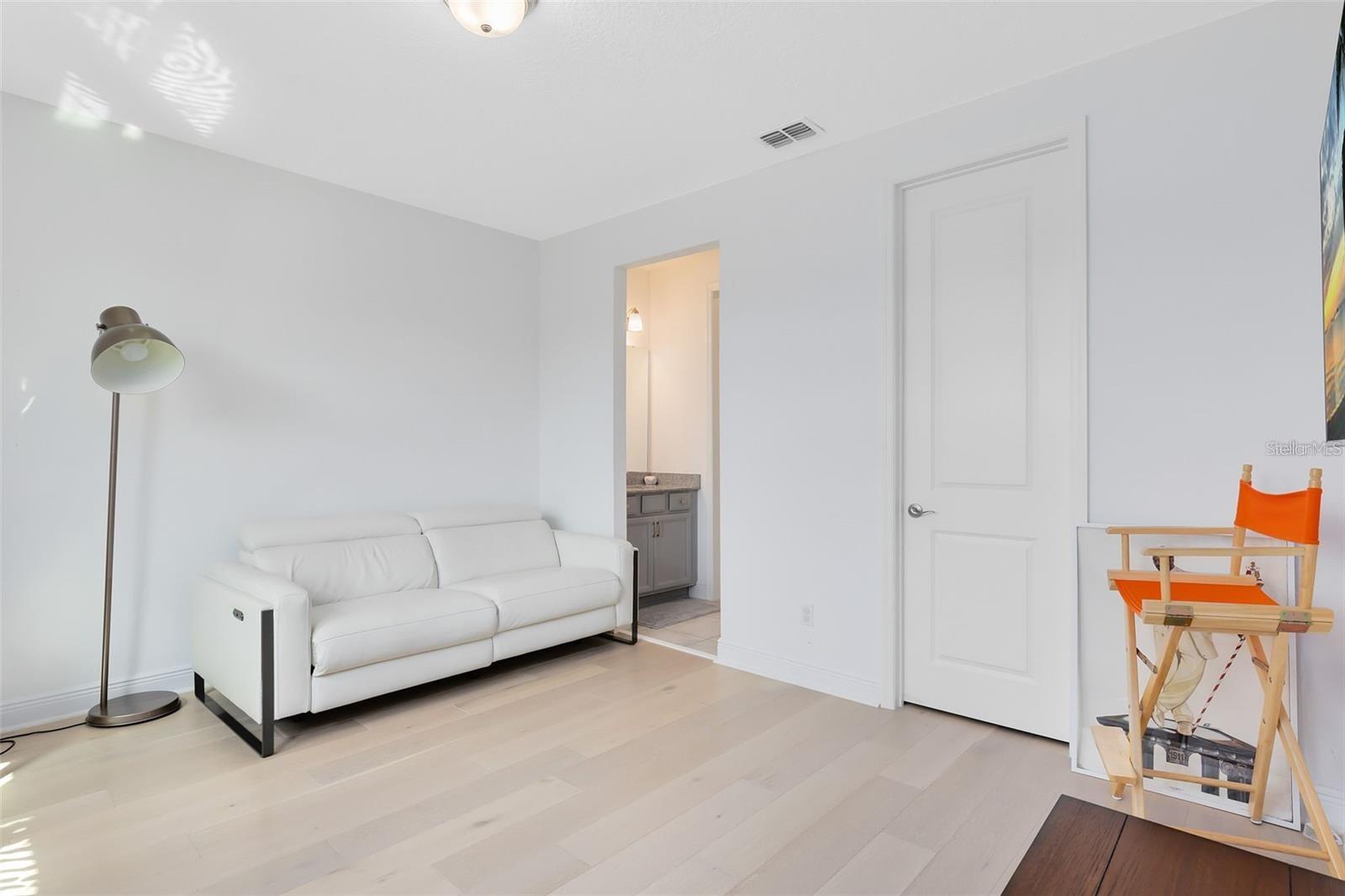 TWINWATERS - Residential