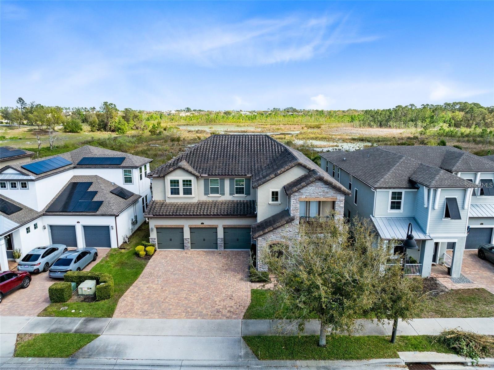 TWINWATERS - Residential