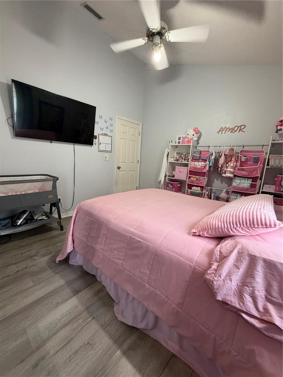 RIVERGLEN UNIT 1 - Residential