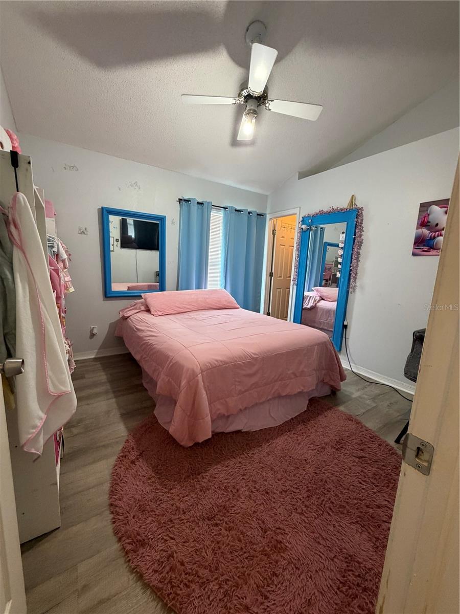 RIVERGLEN UNIT 1 - Residential