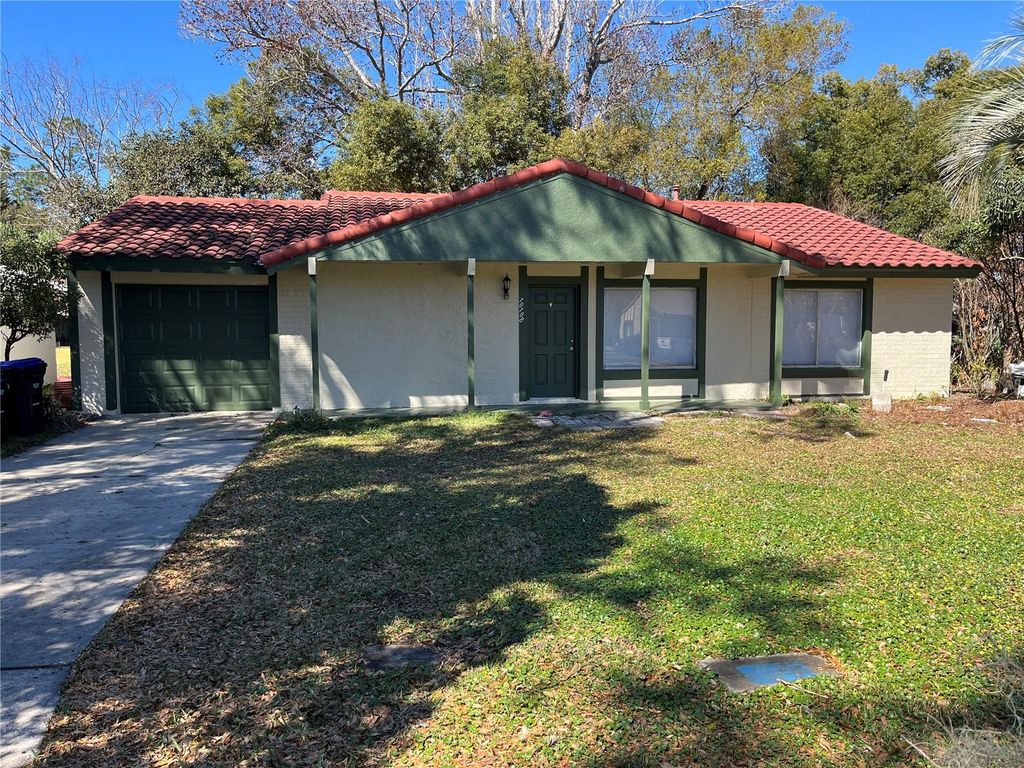 Photo of 10108 Bluff Court, Orlando, FL 32821 (MLS # O6416954)