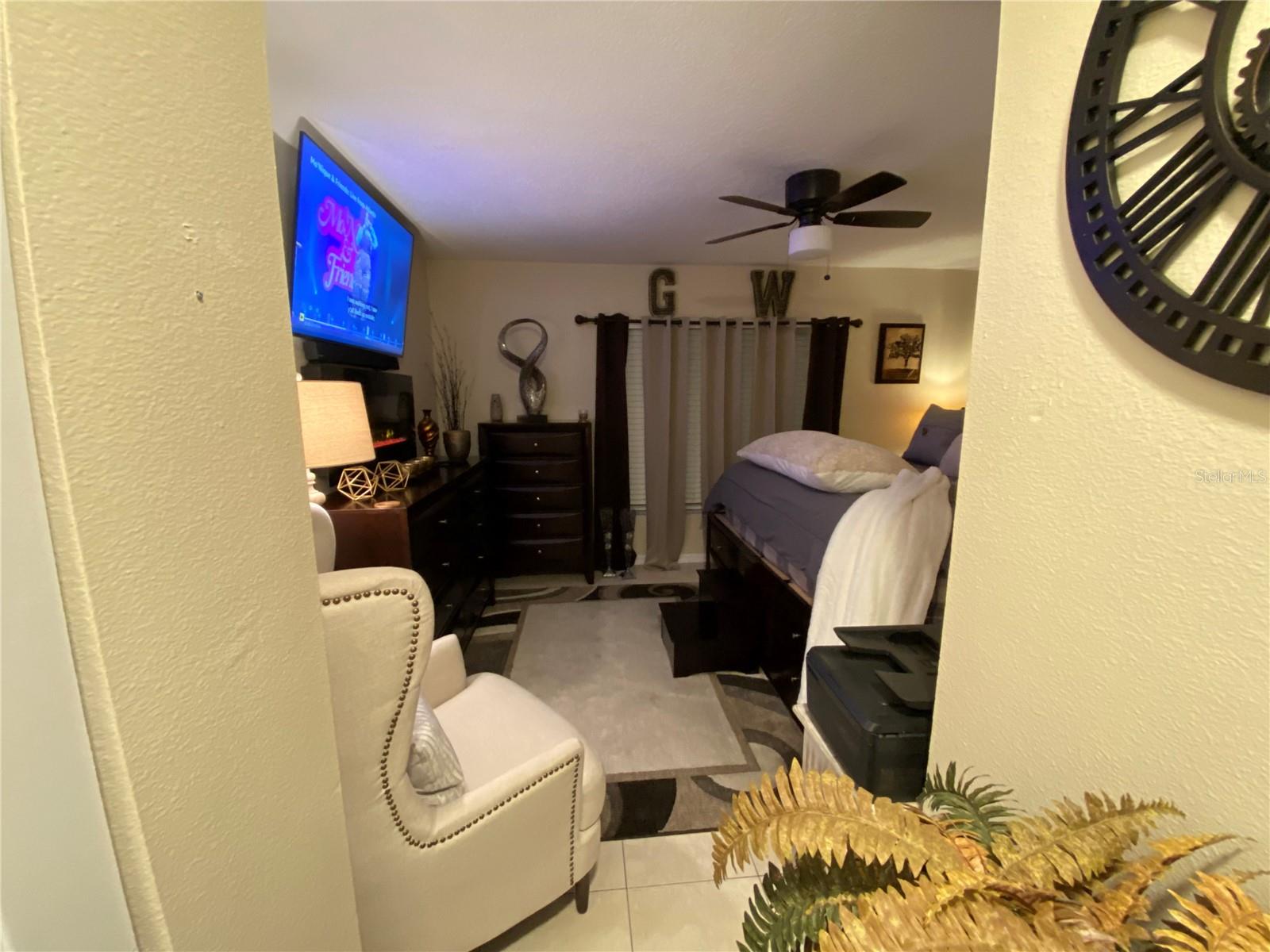 SUMMERVIEW OAKS SUB - Residential