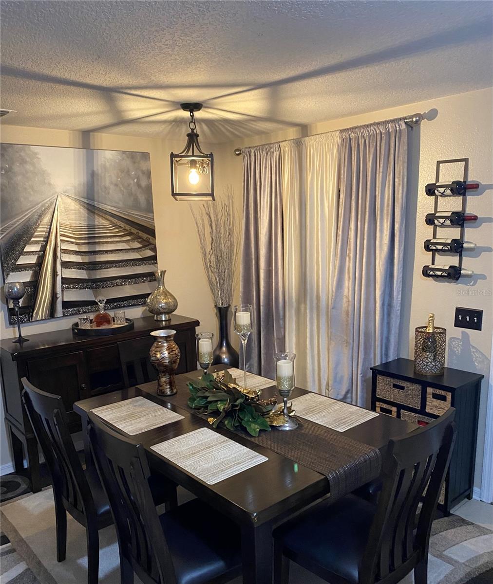 SUMMERVIEW OAKS SUB - Residential