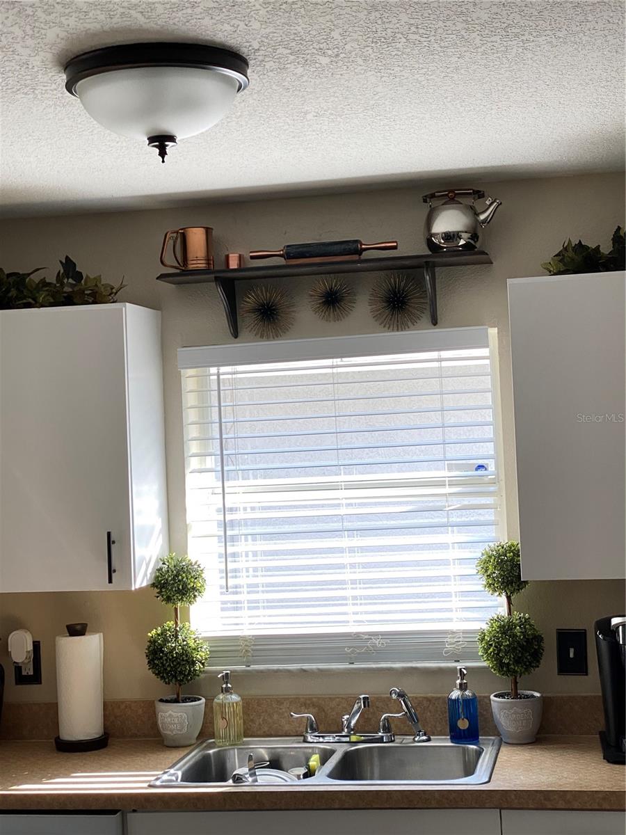 SUMMERVIEW OAKS SUB - Residential