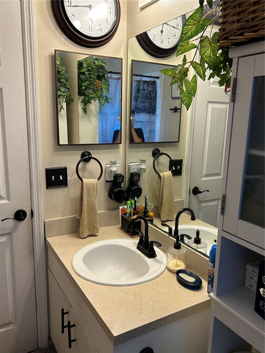 SUMMERVIEW OAKS SUB - Residential