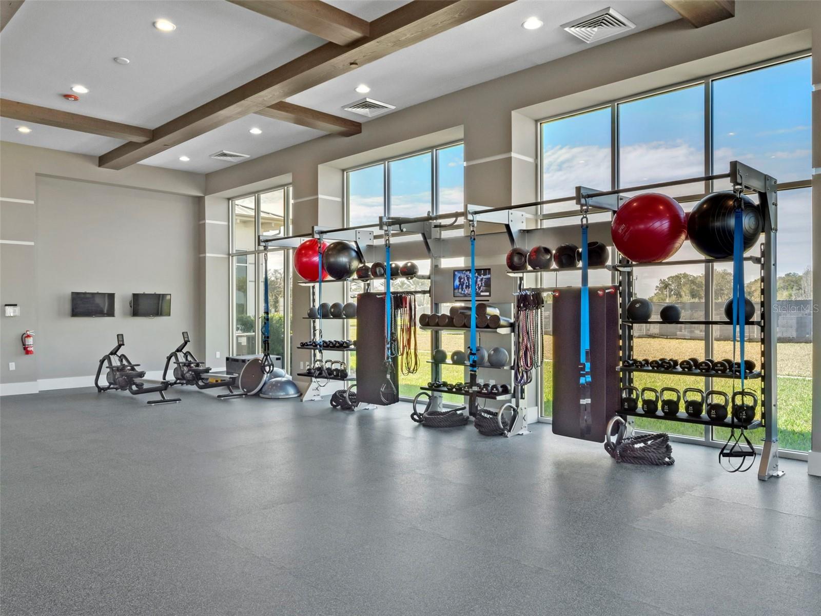 NORTHWEST LAKESIDE GROVES PH 2 - Residential Lease