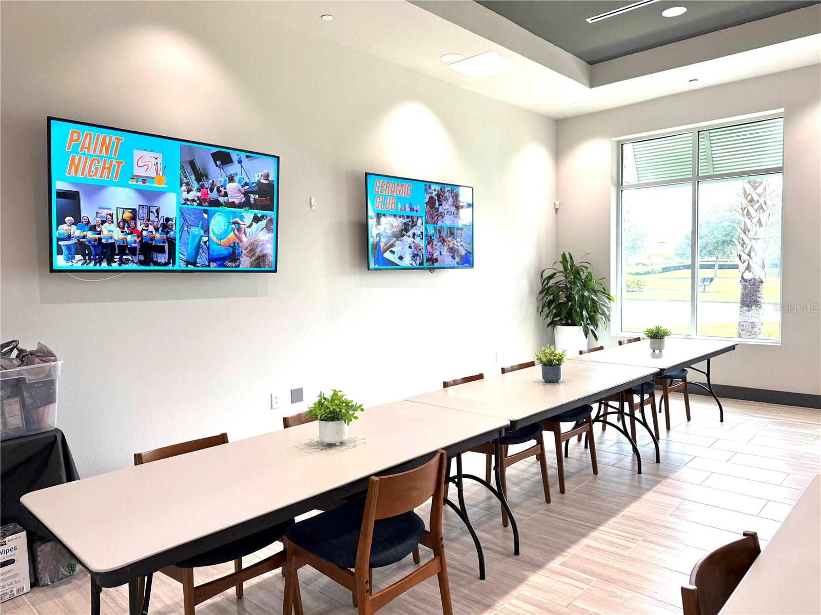 NORTHWEST LAKESIDE GROVES PH 2 - Residential Lease